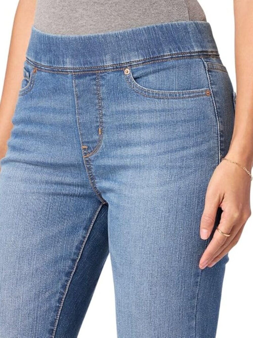 Levi Strauss Signature Gold Women's Totally Shaping Pull- On Bootcut Jeans Sz 6 - Picture 4 of 7